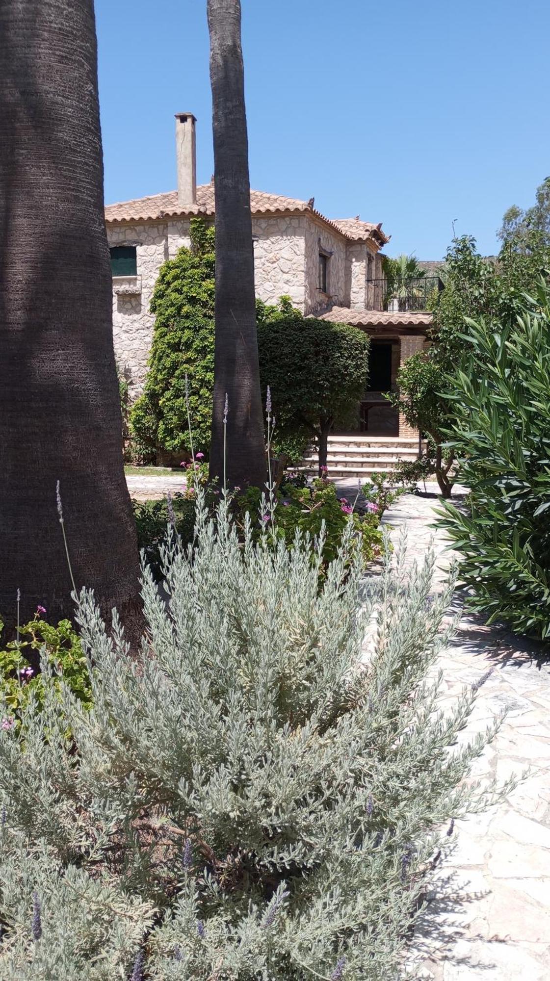Castello Bellos Villas & Apartments Keri ภายนอก รูปภาพ