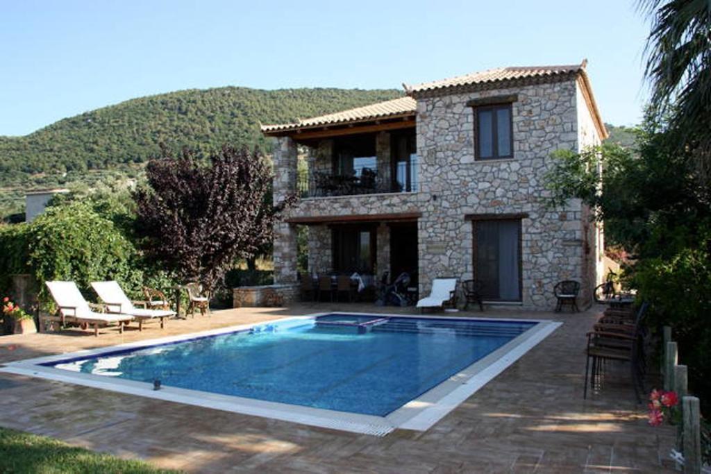 Castello Bellos Villas & Apartments Keri ห้อง รูปภาพ