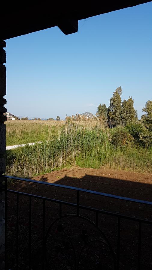 Castello Bellos Villas & Apartments Keri ภายนอก รูปภาพ