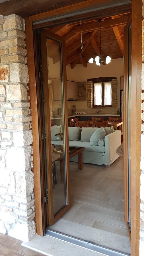 Castello Bellos Villas & Apartments Keri ภายนอก รูปภาพ